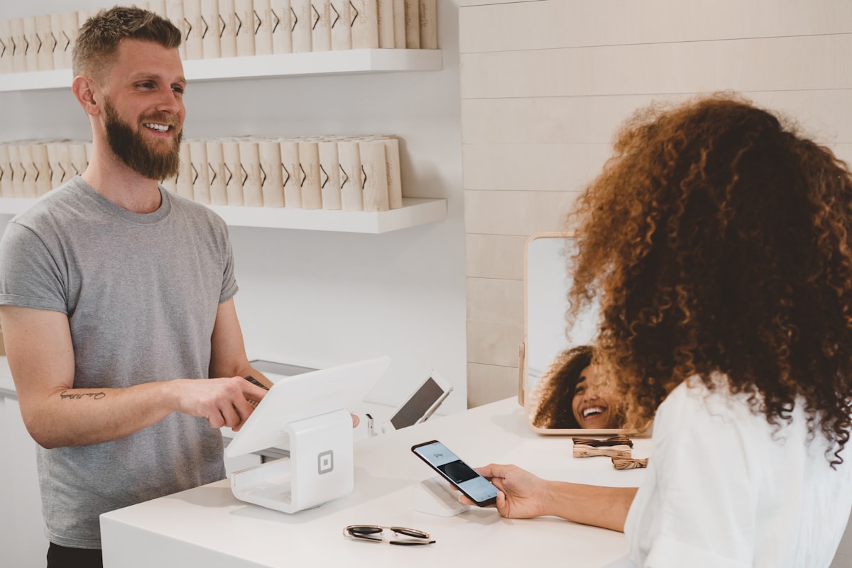 Shopify store management side hustle working from home